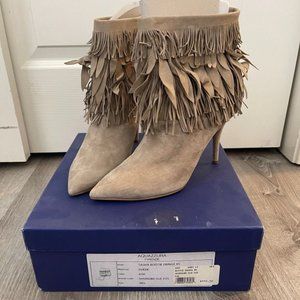 AQUAZZURA Sasha Wild Fringe Suede Ankle Bootie Boots in Ash 38.5